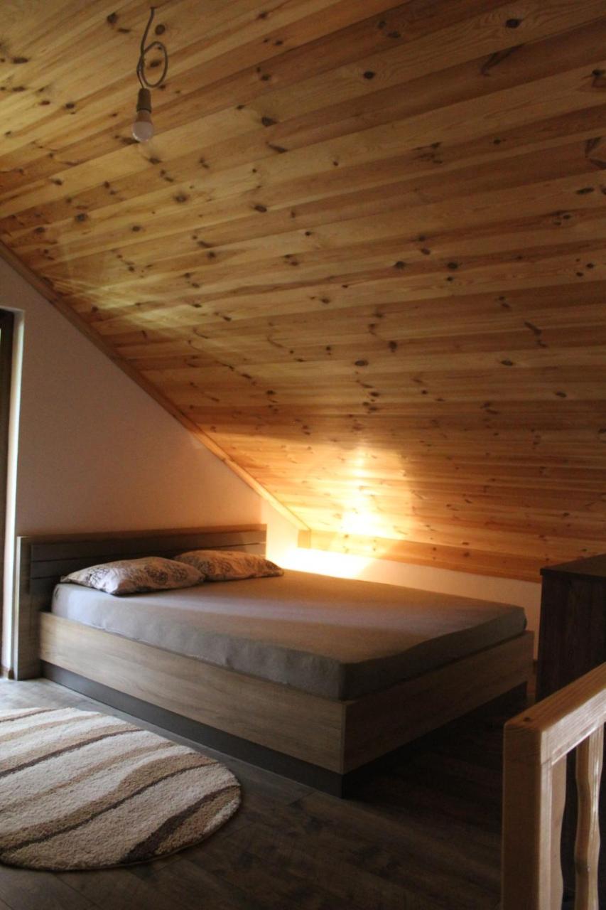 Mountain Village House ツェティニェ エクステリア 写真